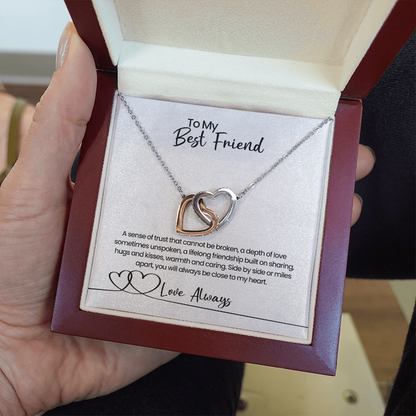 Ketting voor mijn beste vriendin, in elkaar grijpende harten met wenskaart, verjaardags- of vriendschapscadeau voor Kerstmis voor bestie of zielszus